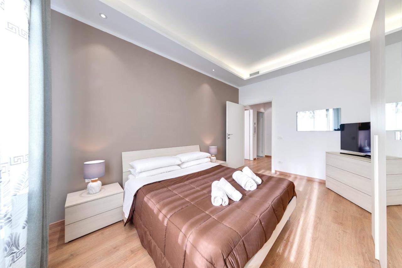 Ariston - Ciclabile Appartamento In Centro Al Mare Con Balcone Sanremo Dış mekan fotoğraf