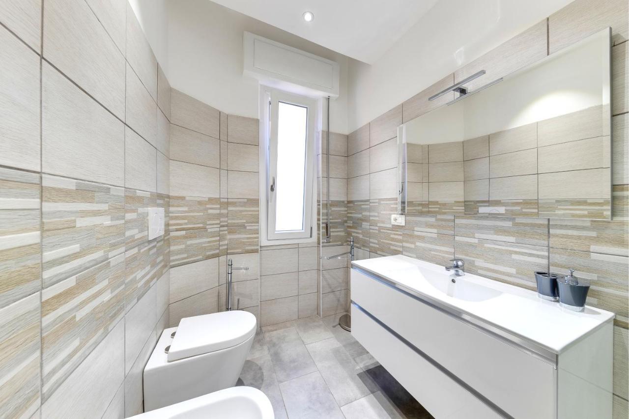 Ariston - Ciclabile Appartamento In Centro Al Mare Con Balcone Sanremo Dış mekan fotoğraf